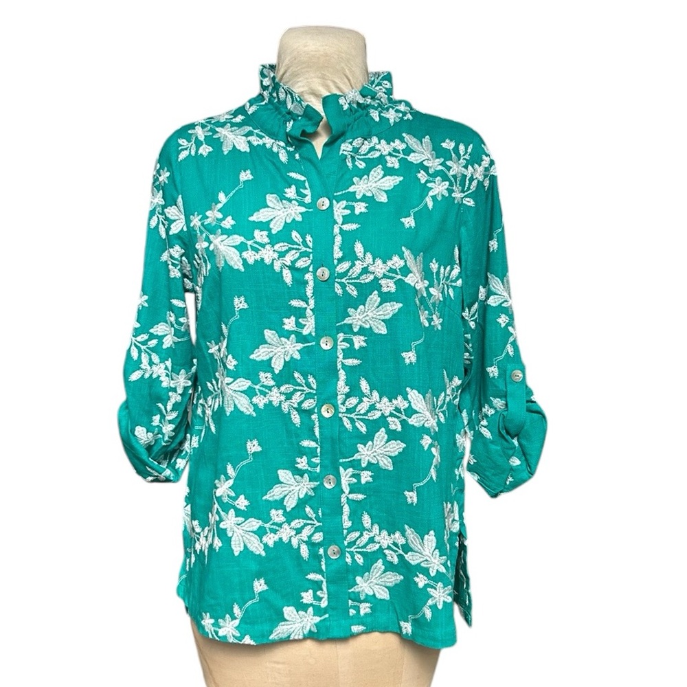 Soft Surroundings | Embroidered Isla Verde Shirt Button Down Green Ruffle LP